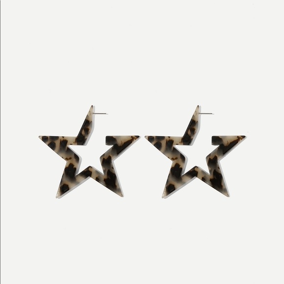 Acrylic Tortoiseshell Star Earrings - Picture 3 of 3